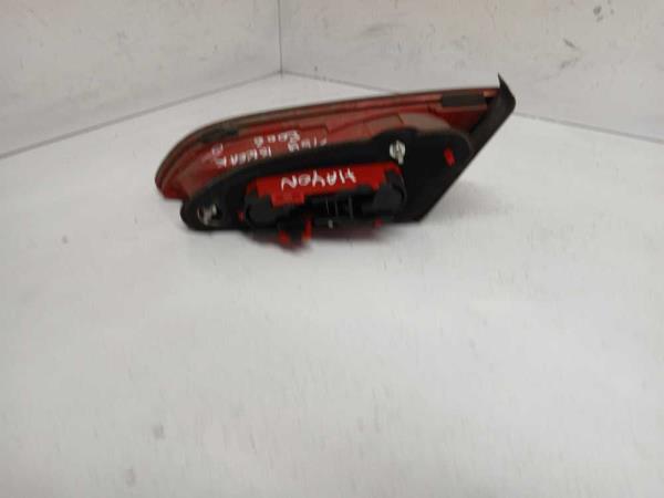 FEU ARRIERE GAUCHE ALFA 159 BREAK 03/2006-2011 - Vue 2